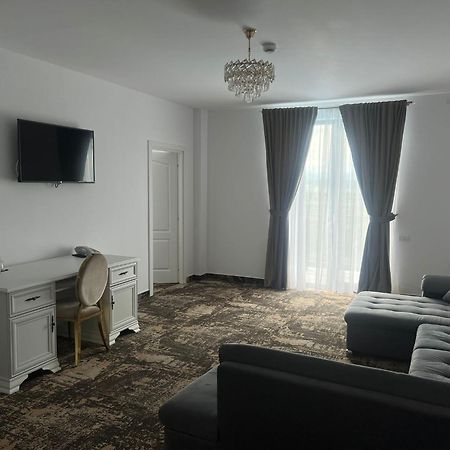Casa Domeniile Vinului Hotel Аюд Екстериор снимка
