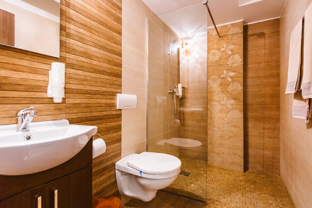 Casa Domeniile Vinului Hotel Аюд Екстериор снимка