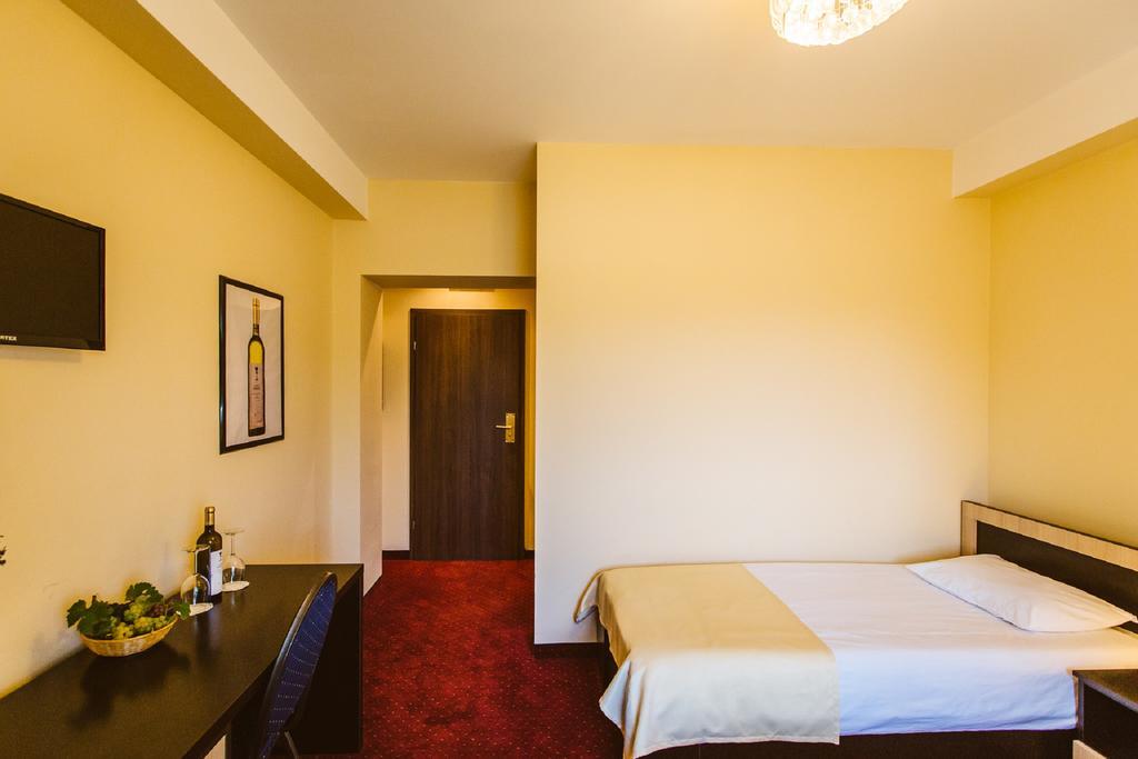 Casa Domeniile Vinului Hotel Аюд Екстериор снимка